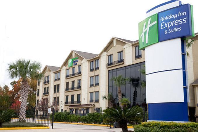 Holiday Inn Express Hotel & Suites Houston North Intercontinental By Ihg Exterior foto