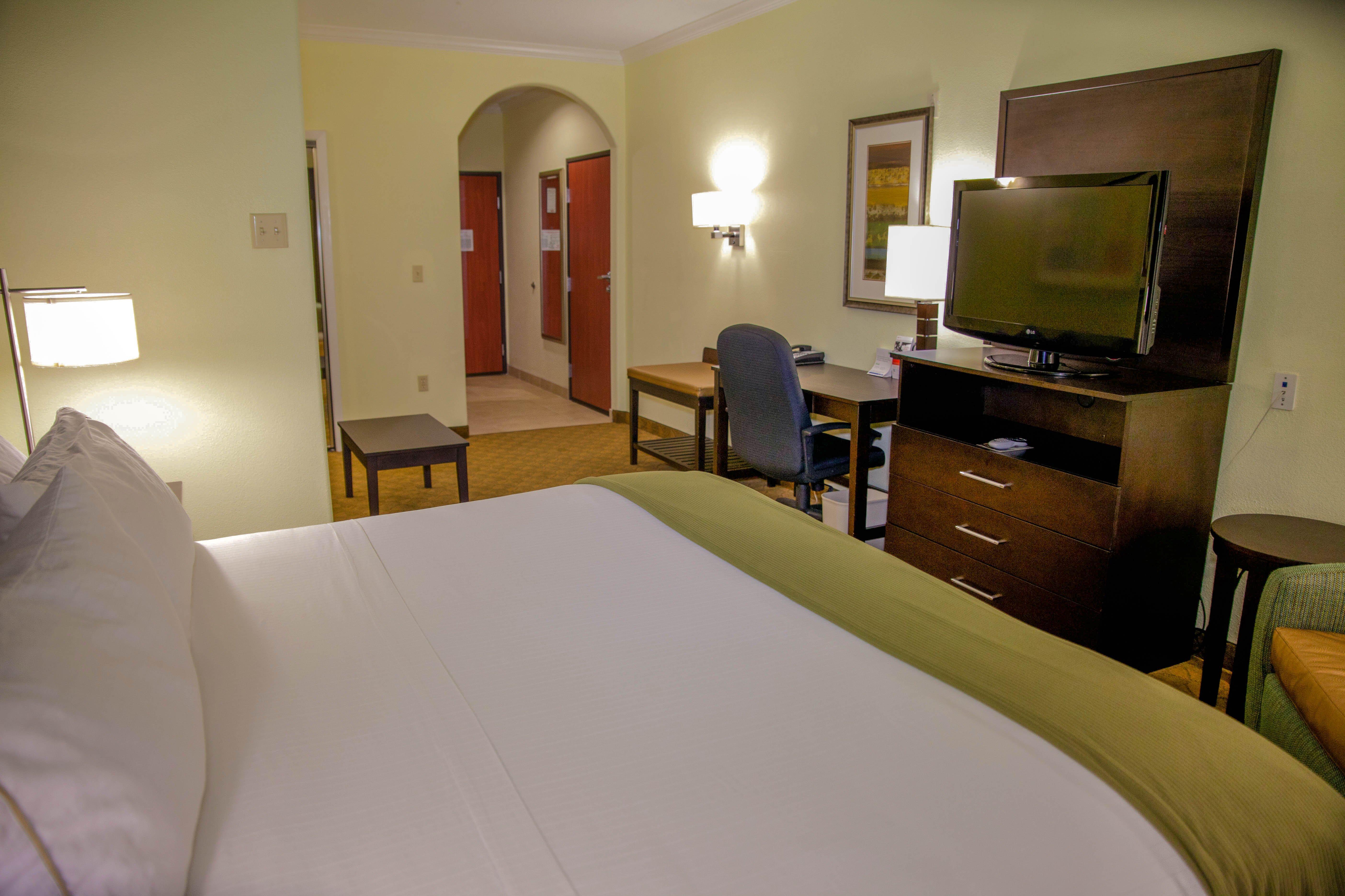 Holiday Inn Express Hotel & Suites Houston North Intercontinental By Ihg Exterior foto